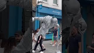 Silverman Statue Super Acrobatic Move’s#shorts #youtubefeeds #london #londonlive