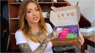 Love Goodly Unboxing- Rhian HY/ WIFELIFE