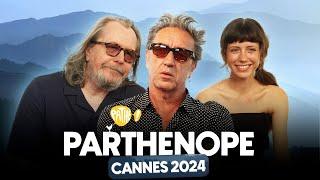 CANNES 2024 - L'équipe de PARTHENOPE (Celeste Dalla Porta, Gary Oldman & Paolo Sorrentino)