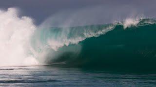 THEY CALL THIS WAVE “THE DONUT”