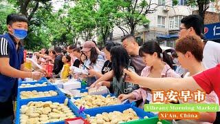 Explore Xi'an's bustling morning market: A feast of traditional carbohydrate-rich delicacies