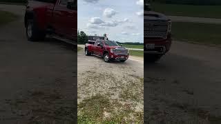 Duramax Diesel pulling wilson livestock trailer