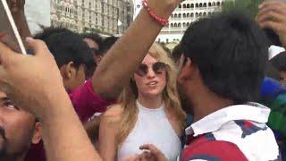 Creepy: In India, Female Tourists Get Harassed By Locals... The Thirst Is Real!