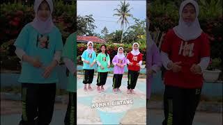 Goyang Gemoy #dance #bocilsquad #trending #viral #mommybintang #shorts #gemoy #fyp #tiktok