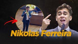 Nikolas Ferreira recebe a Medalha do Mérito Legislativo