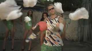 RiFF RAFF - How To Be The Man (Official Music Video)