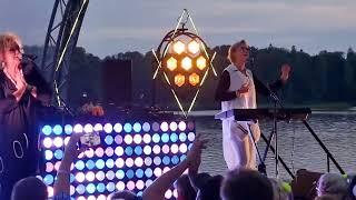 Anne Veski - Veidi veel, veidi veel (LIVE retrobest, juuli 2022)