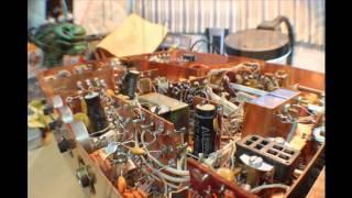 Inside The Drake TR-4 (technology of 40 years ago)