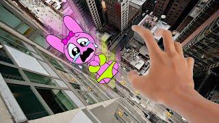 THREW PINKI OUT OF THE HOUSE through the window!! (SPRUNKI IN REAL LIFE!)