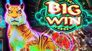 Testing our LUCK on Jinse Dao Slot Machine for the Tiger LUNAR New Year!