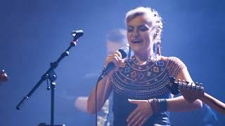 Hrdza - Jedno leto (Official Live Video)