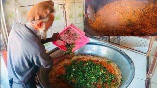 Old man cooking Biryani |Biryani Recipe in Mustafa restaurant | Afghanistan street food