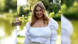 Mikaela Reidy Fashion Style 2023 - Plus Size Model, Curvy Model, Wiki Bio & LifeStyle