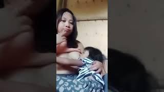 Breastfeeding | Ibu Muda Menyusui Balita | Mama Menyusui