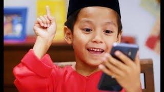 IKLAN RAYA BOOST 2018 | Adik Taknak Duit Raya?!