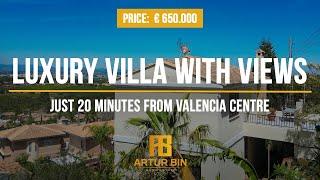  LUXURY VILLA near Valencia: large pool, tropical garden, and stunning views!