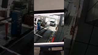 Detik detik Kecelakaan Bus Haryanto menabrak Truk box 05 06 2021