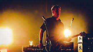 Queens of the Stone Age - Domesticated Animals (live at Studio Brussel)