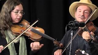 Folk Alley Sessions: Jay Ungar & Molly Mason Family Band, "Ashokan Farewell"