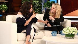 Mila Kunis & Kate McKinnon Play 'Speak Out'