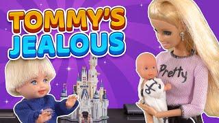 Barbie - Tommy's Jealous of the Baby | Ep.338
