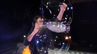 International Arts Carnival 2017: Gazillion Bubble Show by Fan Yang Productions International (USA)