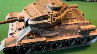 Russian Tank T34 WW2 Model one small and one bigger. Nice details.