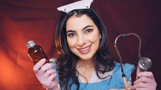 ASMR MÉDICA VINTAGE EXAMINANDO VOCÊ | Sweet Carol