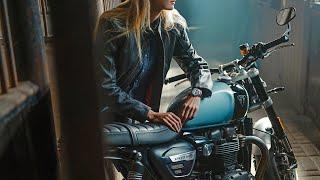 Breitling | Top Time Triumph B01 - Campaign