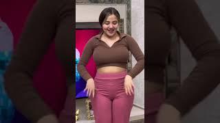 MELEK AZAD  TWERK KALÇA TİKTOK