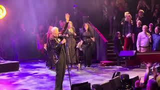 Annie Lennox -  Sweet Dreams (Are Made of This) - London Royal Albert Hall 6 March 2025