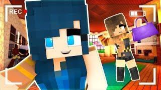 Minecraft - MOVING INTO MY NEW MANSION!! (Minecraft Roleplay)