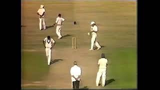 Winston Davis gets Ian Botham Caught Behind Cheating