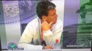 Idiot reporter axes Tomás Berdych question