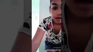 Musical.ly - Lara Lopes  V2