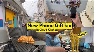 Cloud Kitchen mein hua mango shake challenge #tamannapraveenvlogs