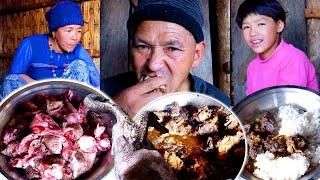 jungle man family cooking local chicken curry || family in the jungle ||