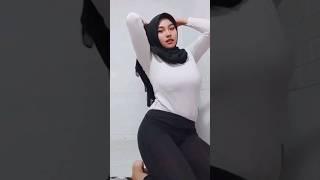 Lagi Pengen ‼️ Tiktok Jilbab Gunung Gede Kenyal