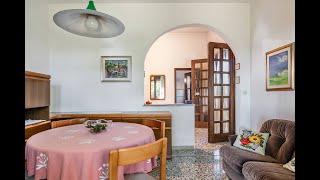 Villa con scoperto privato e terreno agricolo a Silea GA154