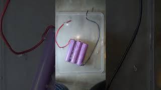 Making 12 volt li-ion battery pack(1S and 1.3AH) #shorts