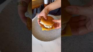 Fish burger (better than McDonalds) - انسوا الماك و جبربوا هالوصفة