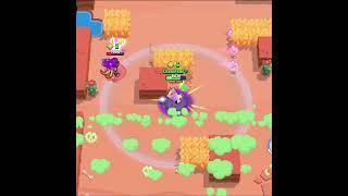 The Lilly tried to backstab #brawlstars #showdown