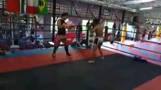 Berando mamana latihan di Thailad