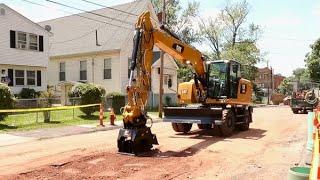 Cat® Wheeled Excavator Solutions