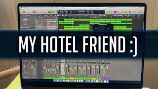 Using 16-Inch MacBook Pro On the Road (Logic Pro X)