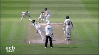 Dexter maintains impressive form, Worcestershire v Leicestershire, Day One