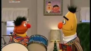 Sesamstrasse - Ernie und Bert wechseln sich ab