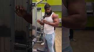What are this ladies training for? how to thirst trap a man in the Gym smh!eee #reels #comedy #viral