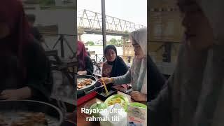 rayakan ultah Rahmah Titi