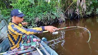 BEST FISHING VIDEOS‼️ Tenaga nya sungguh luar biasa membuat joran melengkung hingga kedasaran